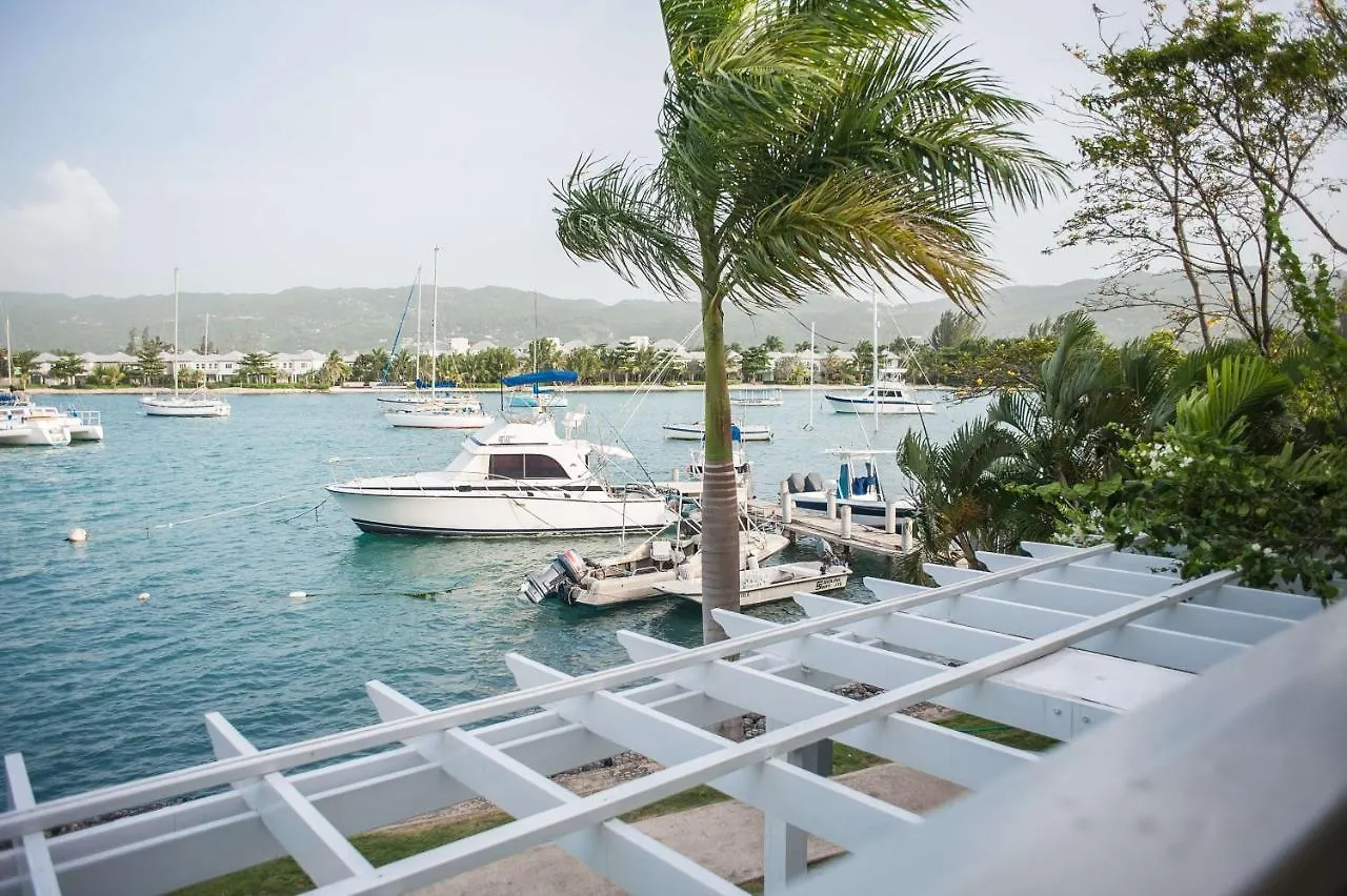 Szálloda Seawind Beach Apartments Montego Bay