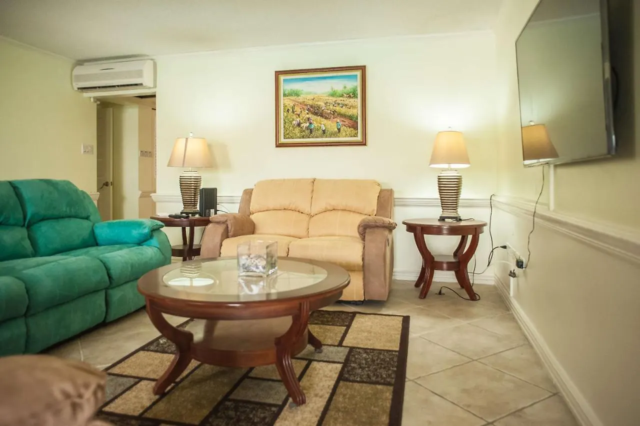 Seawind Beach Apartments Montego Bay Szálloda