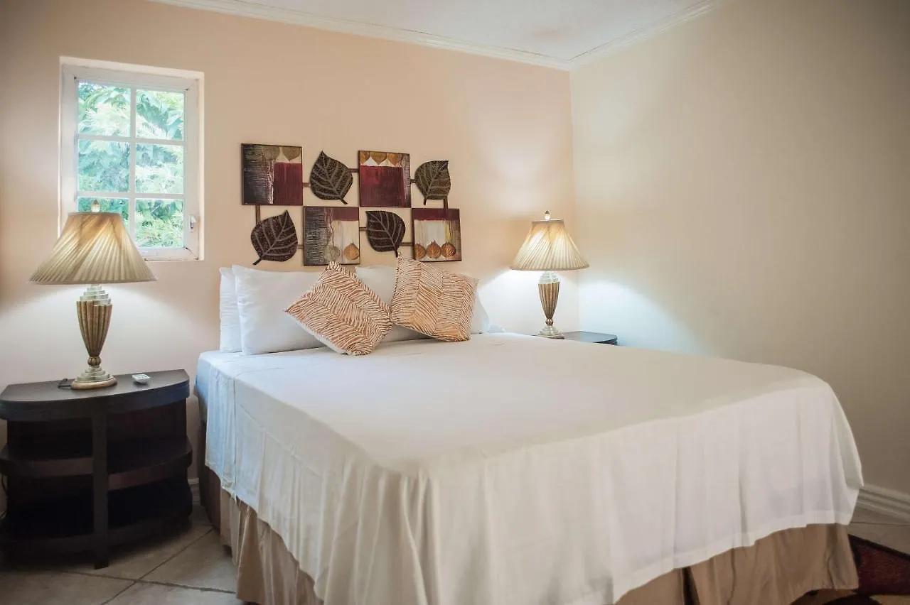 Seawind Beach Apartments Montego Bay